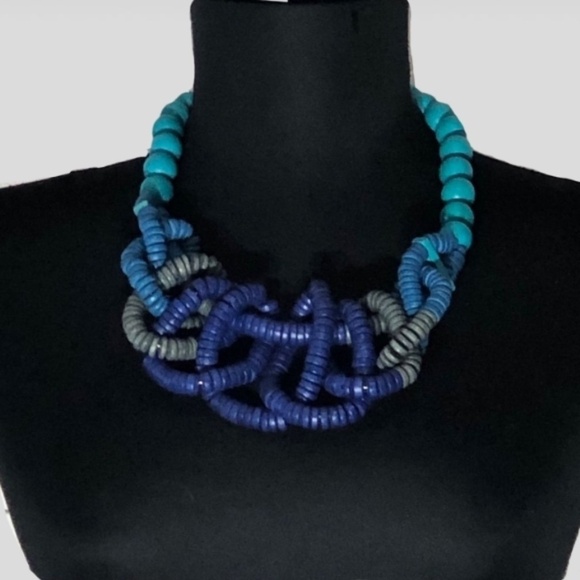 Vintage Beaded Resin Necklace With Artistic Clip-On Earrings Blue Turquoise W OS - Picture 2 of 5